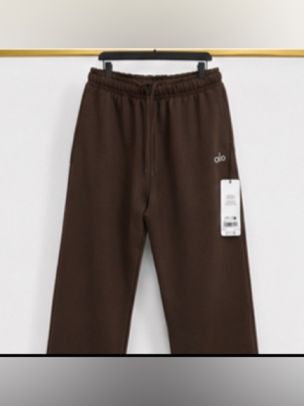 Brown Alo Sweater And Sweatpant Uncuffed Set - Picture 2 of 3